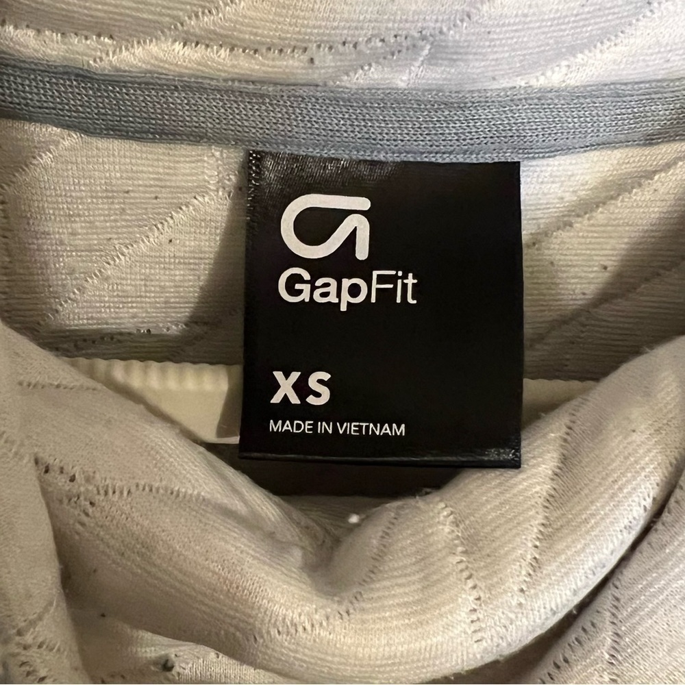GapFit Jaquard Pullover Gray and White Hoodie with Front Pockets, Size X-Small - Picture 5 of 6